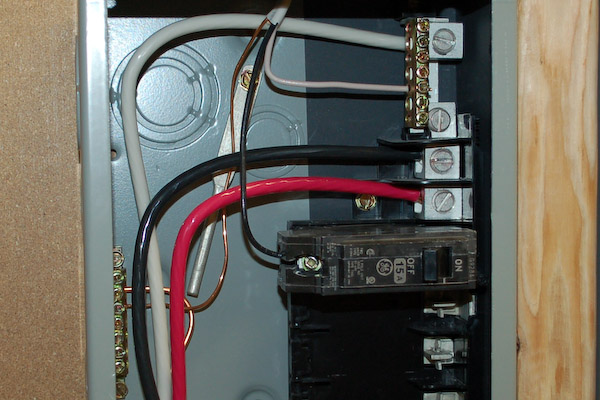 electrical sub panel wire connections